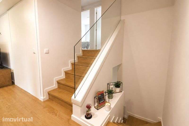 Vendo T3 Duplex em Braga - Grande imagem: 5/10