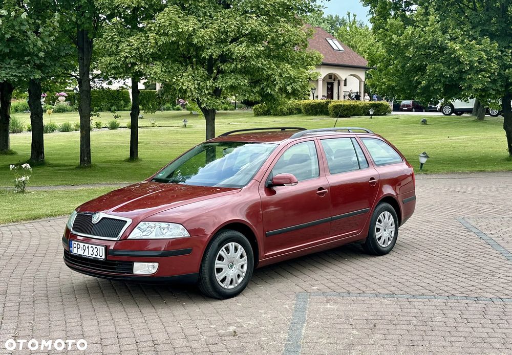 Skoda Octavia 1.6 Combi - 2