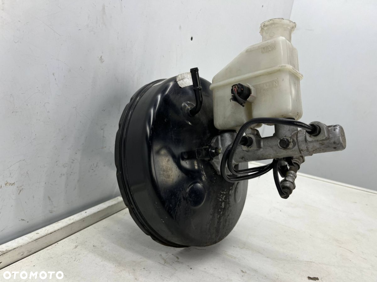 Pompa hamulcowa Hyundai i30 I FD Kia Ceed I 07-12r. 1.4b serwo wspomaganie pedał hamulca 58500-1h200 - 3