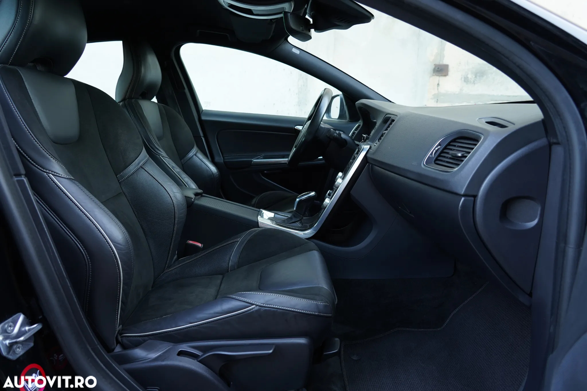 Volvo S60 D4 Geartronic RDesign - 7