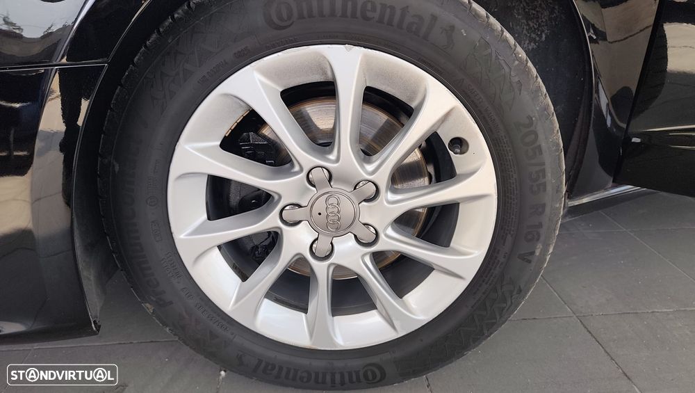 Audi A3 Sportback 1.6 TDI Attraction - 17
