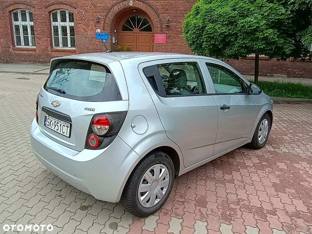 Chevrolet Aveo 1.2 LS+ - 5