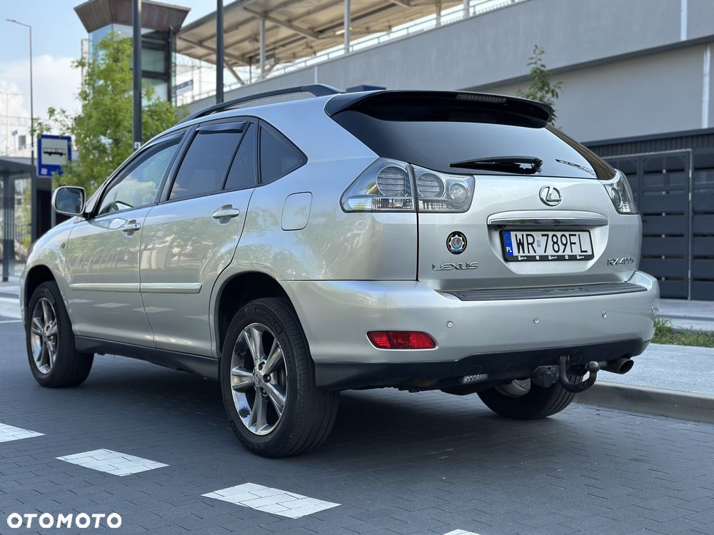Lexus RX - 9