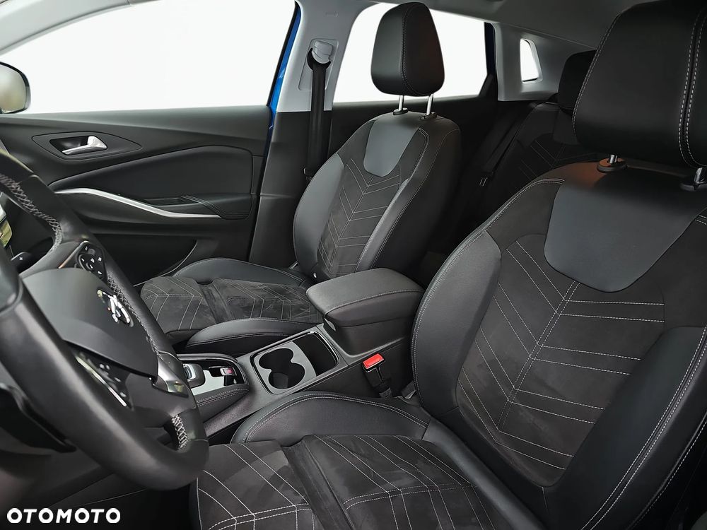 Opel Grandland 1.2 T GS S&S - 12