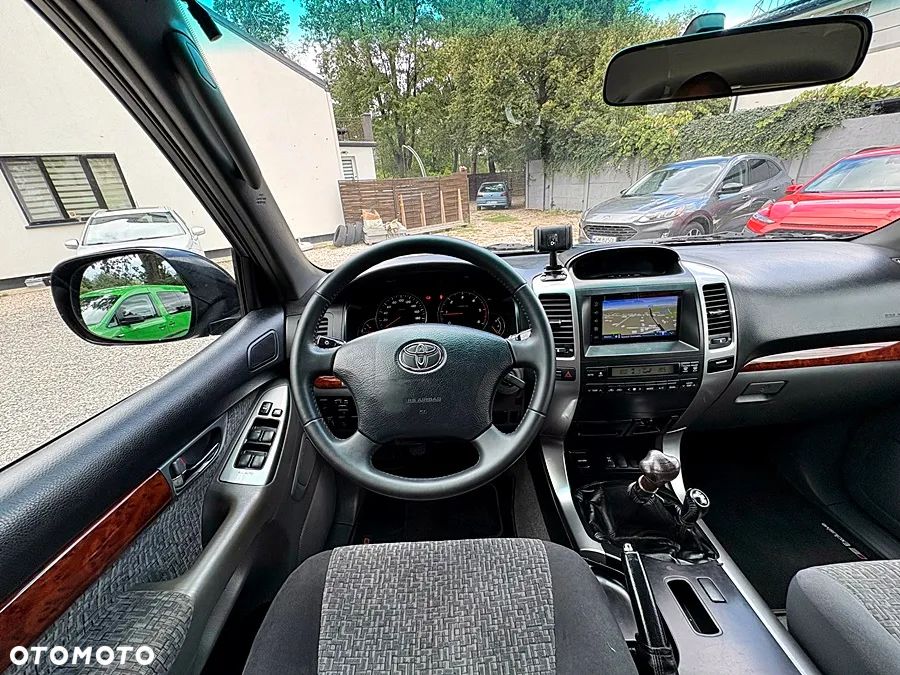 Toyota Land Cruiser 3.0 D Luna Comfort - 26