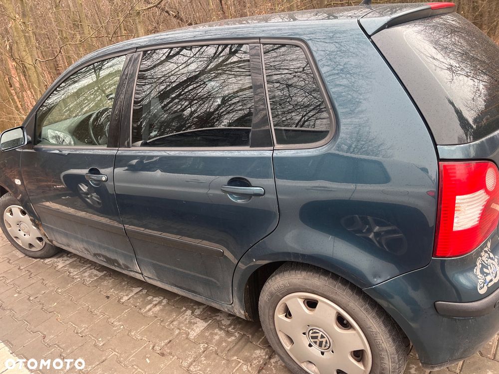 Volkswagen Polo - 5