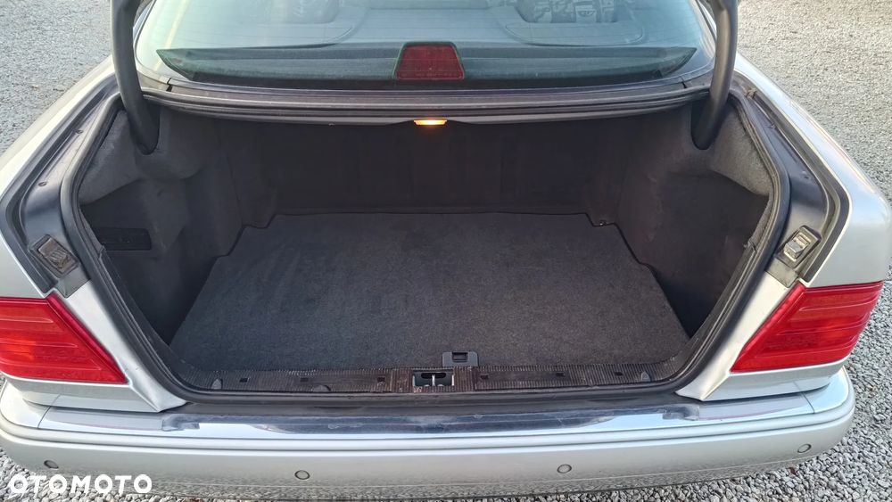 Mercedes-Benz Klasa E - 6