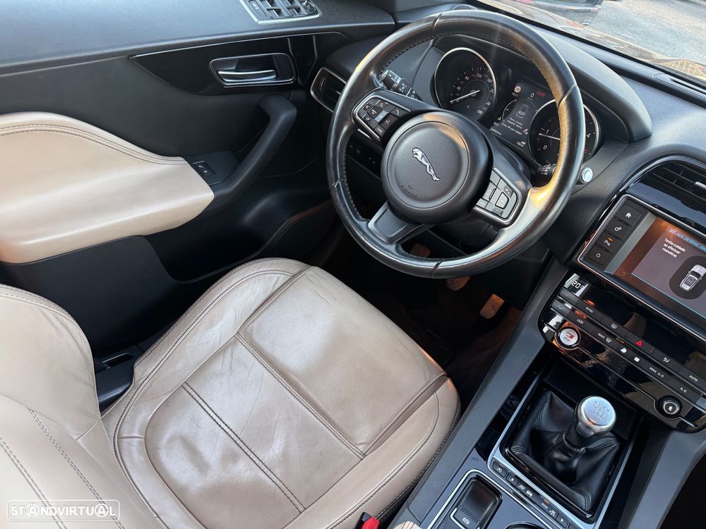 Jaguar F-Pace 2.0 i4D Prestige AWD - 14