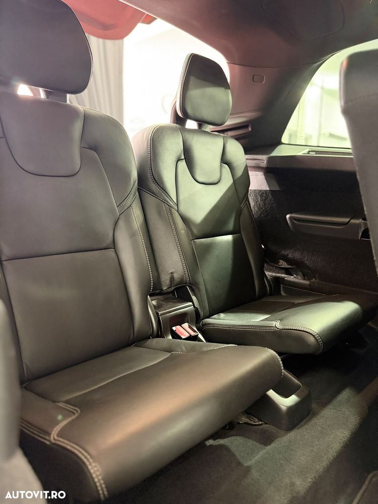 Volvo XC 90 T8 AWD Twin Engine Geartronic Inscription - 16