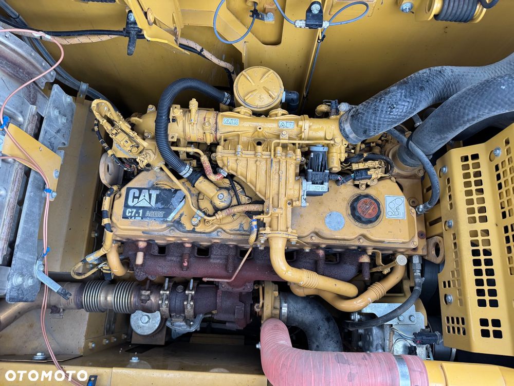 Caterpillar 326FL  , 323 , 324 - 24