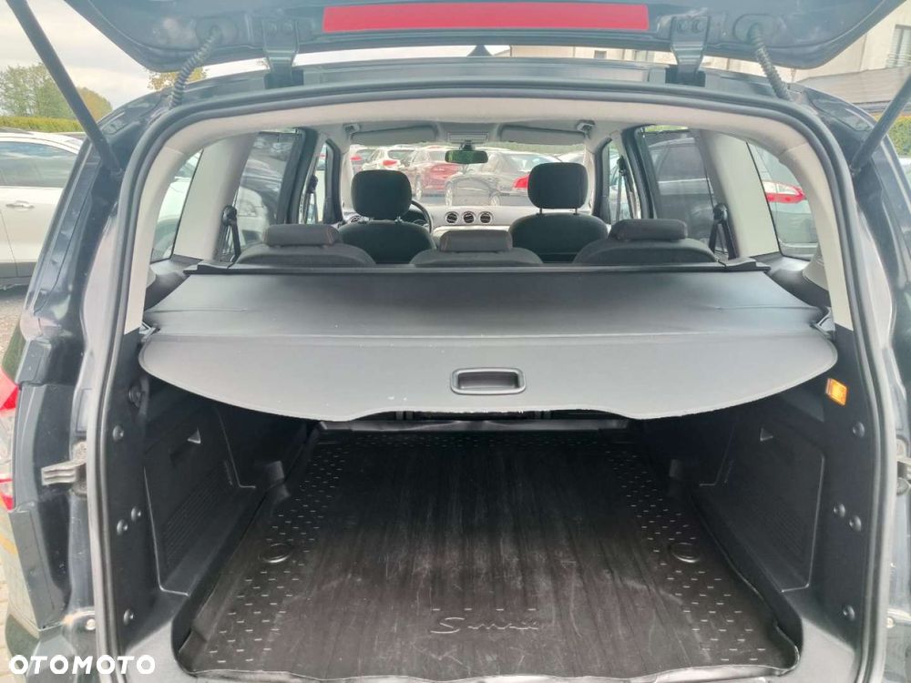 Ford S-Max - 18