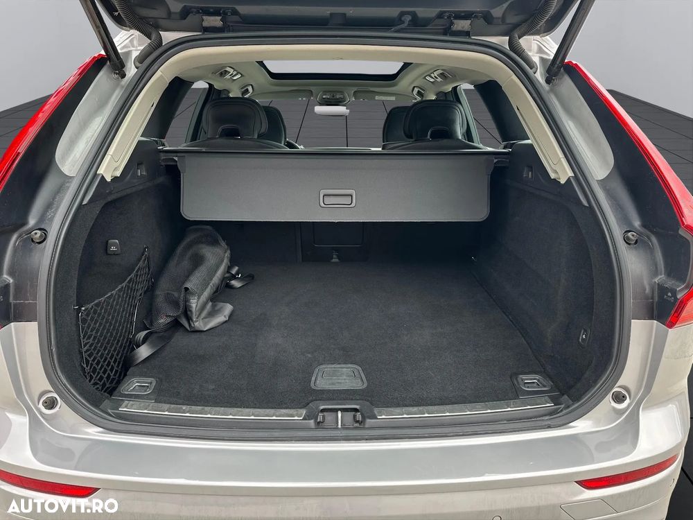 Volvo XC 60 Recharge T6 Twin Engine eAWD Inscription Expression - 15