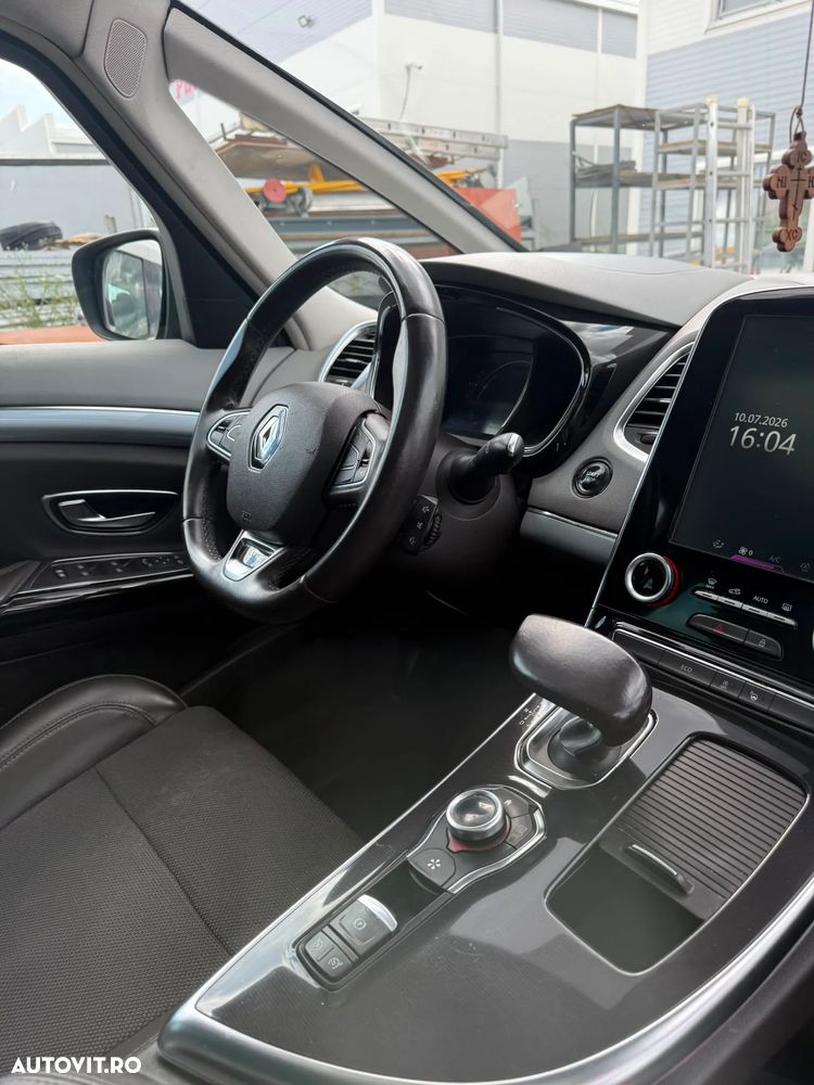 RENAULT Espace 2016 — imagine 12