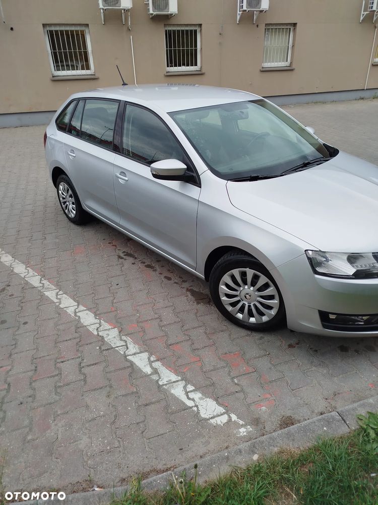 Skoda RAPID 1.0 TSI Active - 6