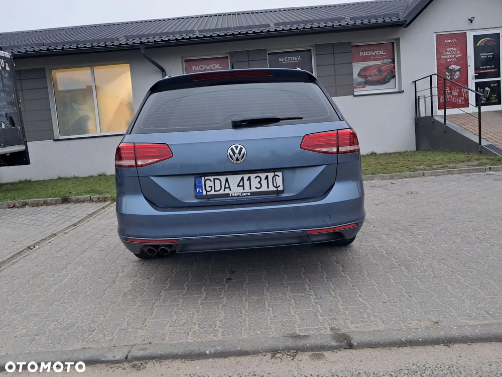 Volkswagen Passat 2.0 TDI Business DSG - 5