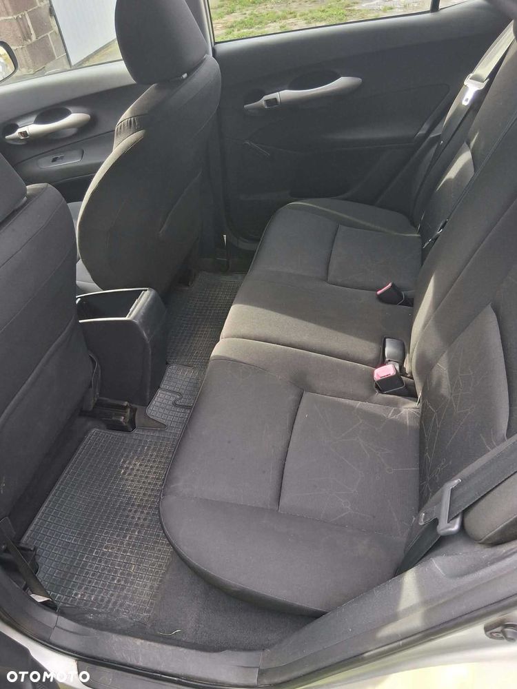 Toyota Auris - 7