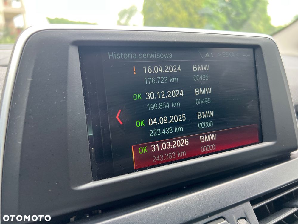BMW Seria 2 220d xDrive Sport-Aut Luxury Line - 40