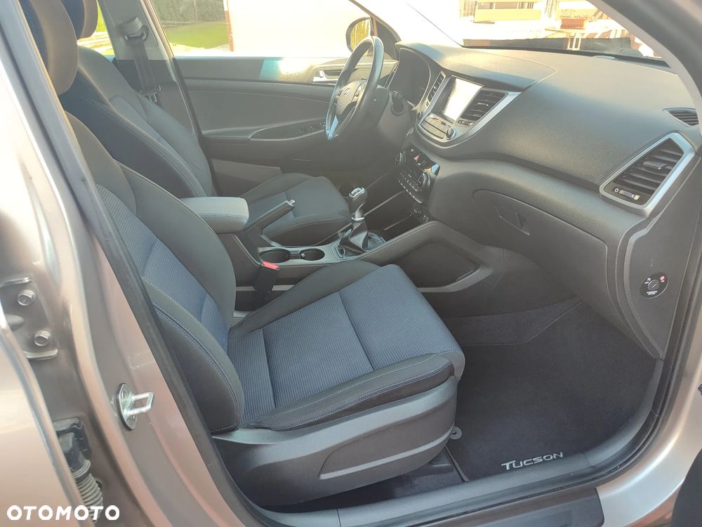 Hyundai Tucson blue 1.7 CRDi 2WD Style - 7