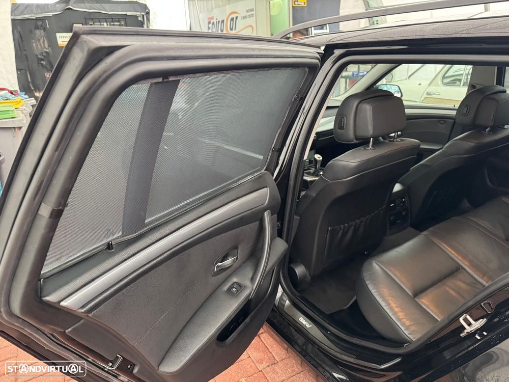 BMW 520 d Touring Executive - 19