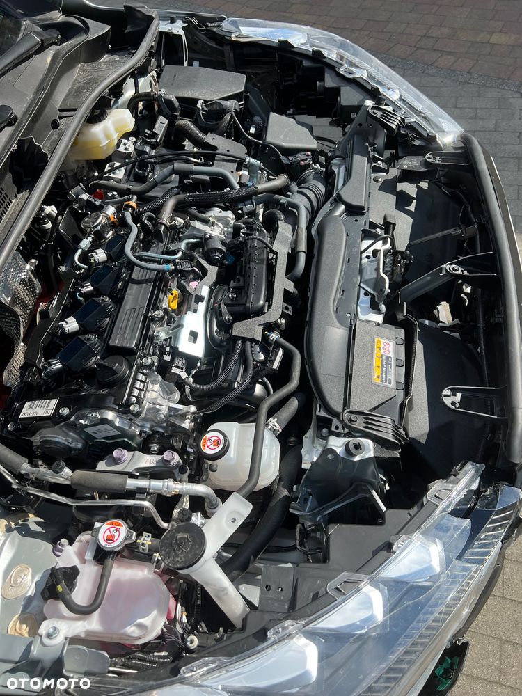 Toyota Corolla Cross 2.0 Hybrid Style AWD - 15