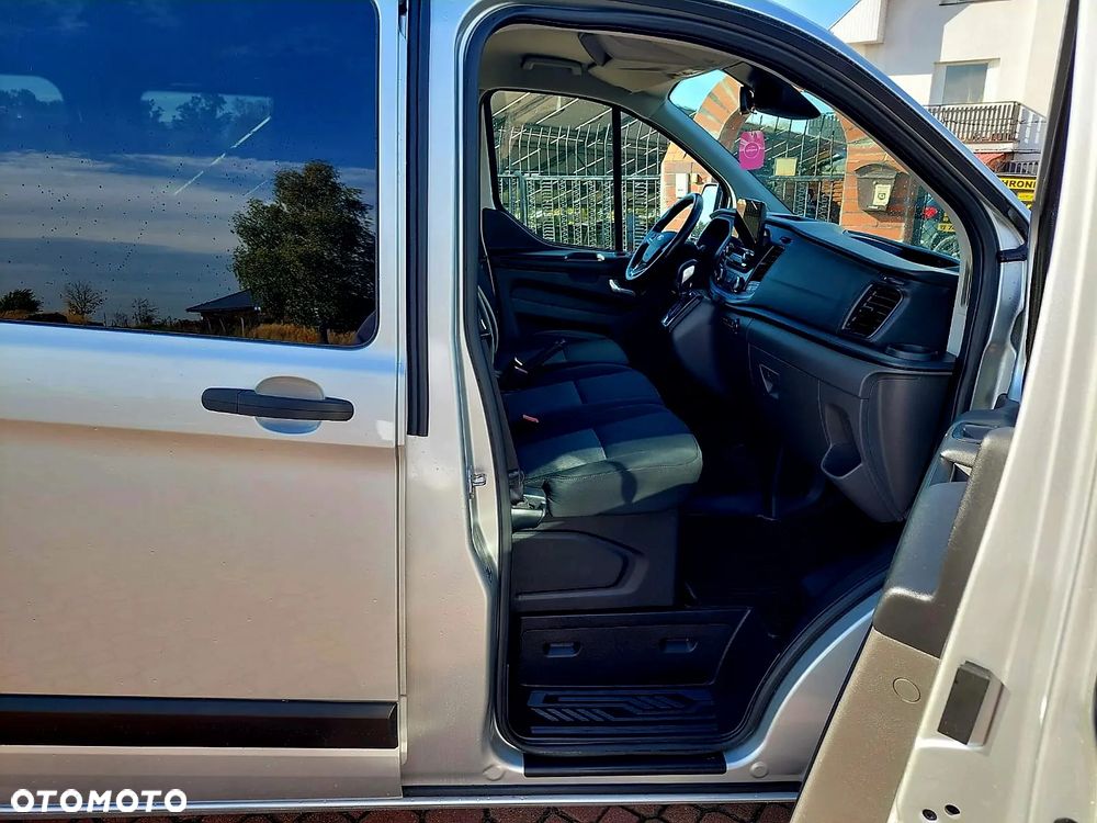 Ford Transit Custom - 13