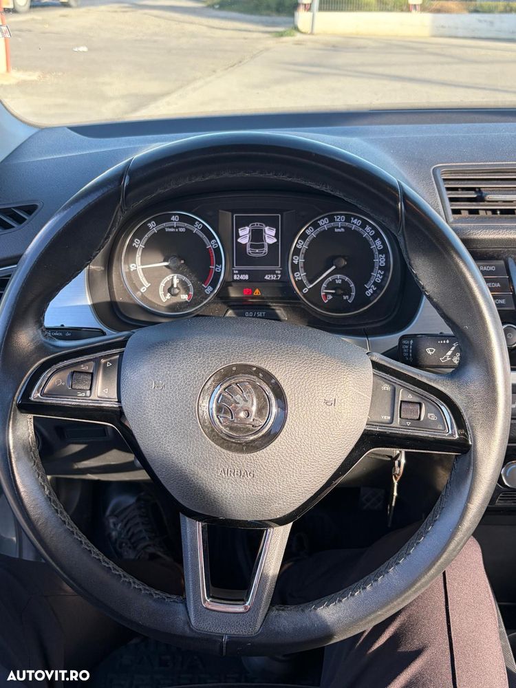 Skoda Fabia - 10