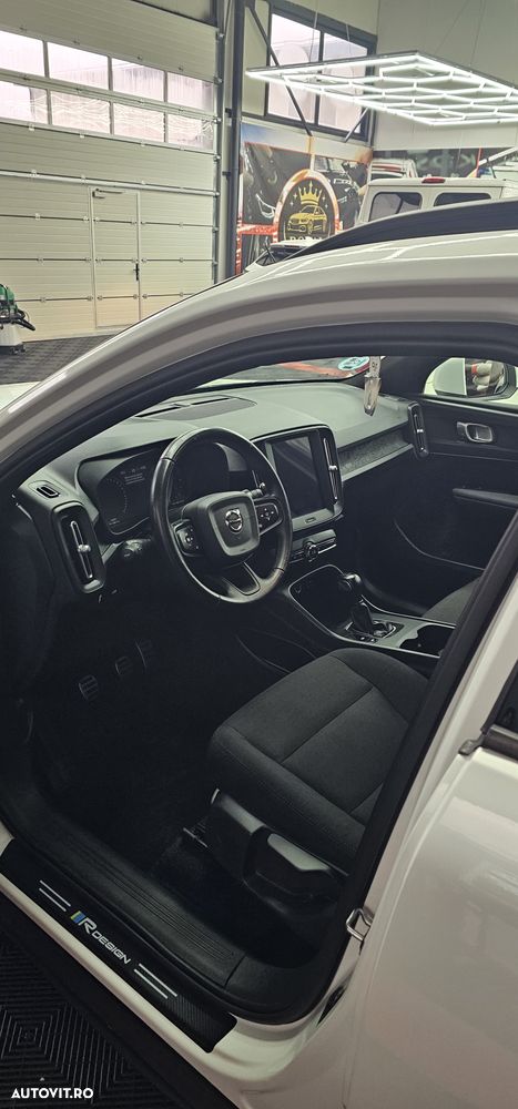 Volvo XC 40 D3 Momentum - 6