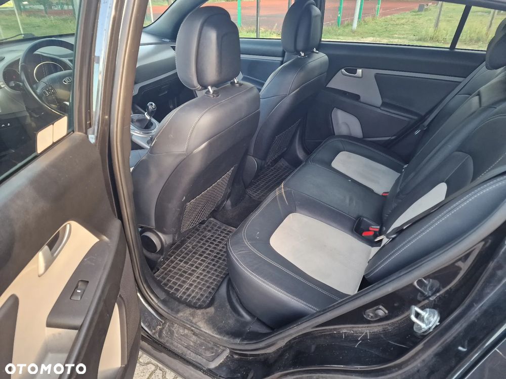 Kia Sportage ver-1-7-crdi-m-2wd - 9