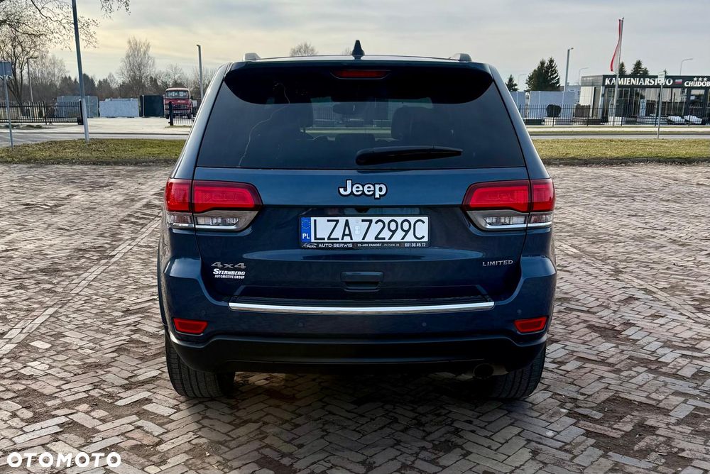 Jeep Grand Cherokee - 9