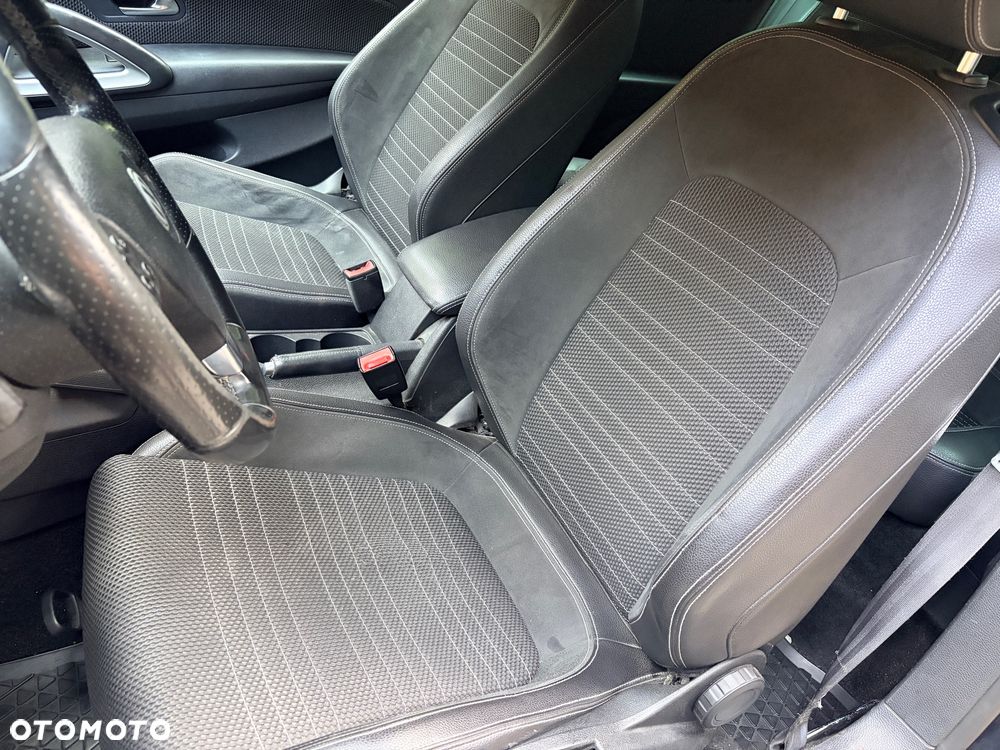 Volkswagen Scirocco - 27