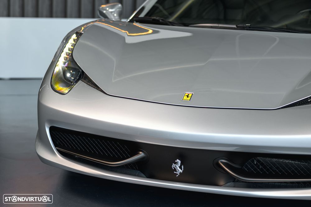 Ferrari 458 Italia Spider - 4