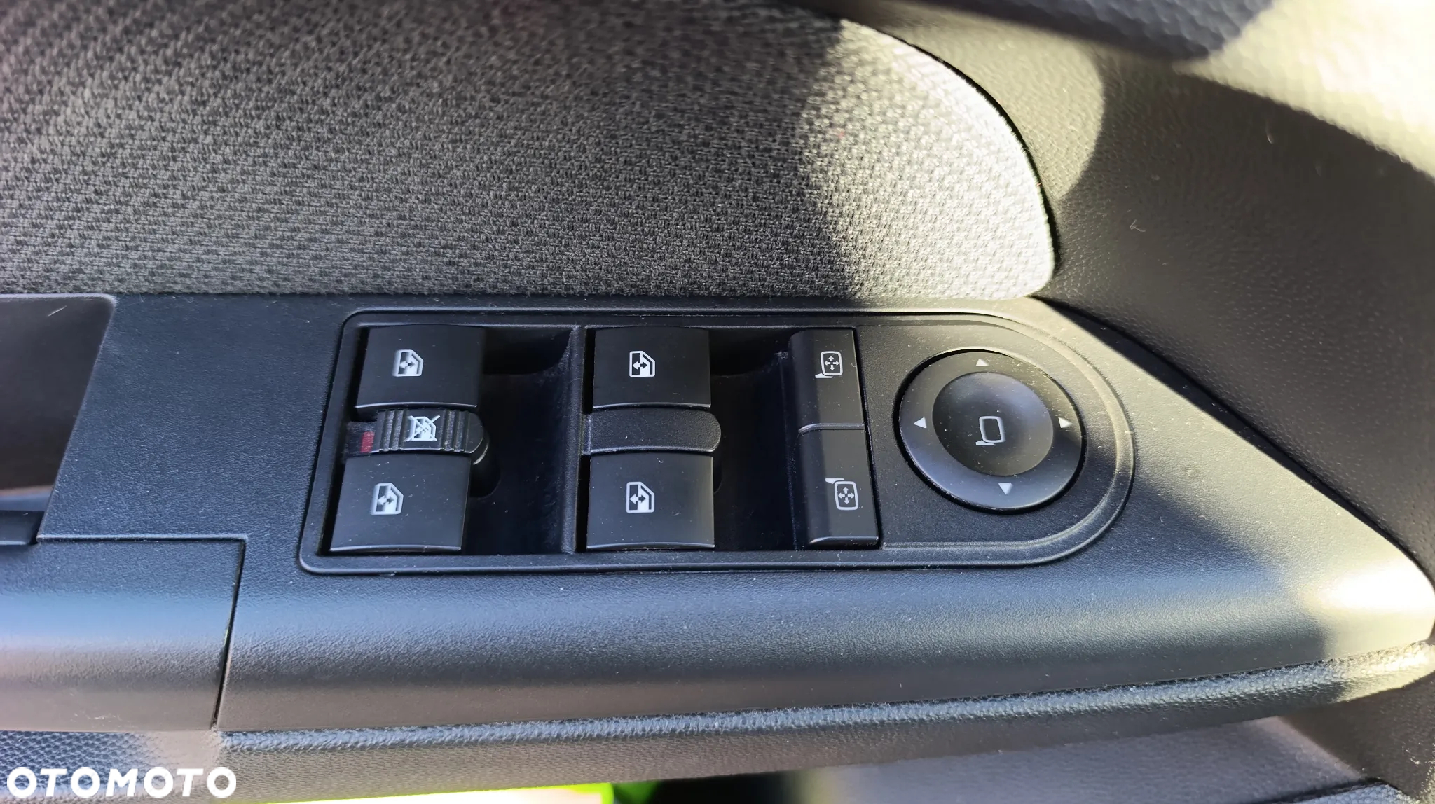 Opel Astra III 1.6 Sport Easytronic - 12