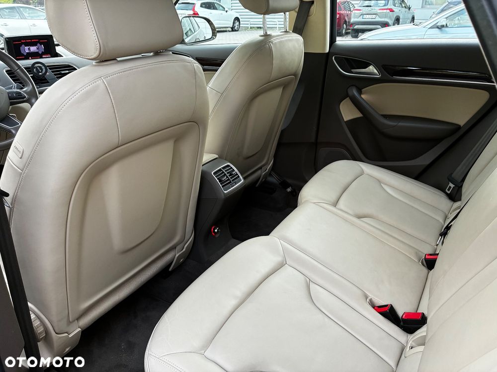 Audi Q3 2.0 TDI Quattro S tronic - 14