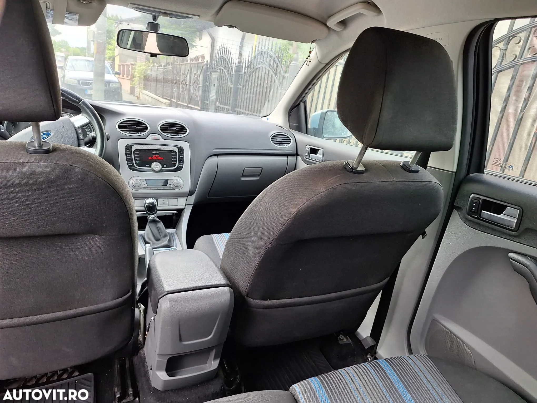 Ford Focus 1.6 Ti-VCT Trend - 25