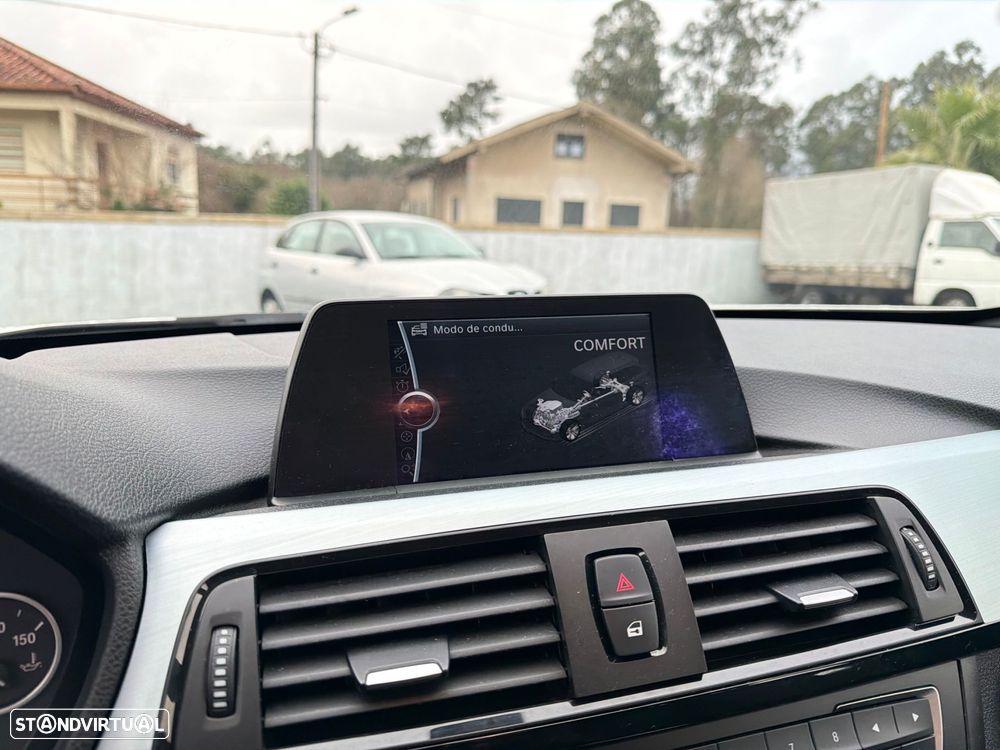 BMW 318 d Pack M - 19