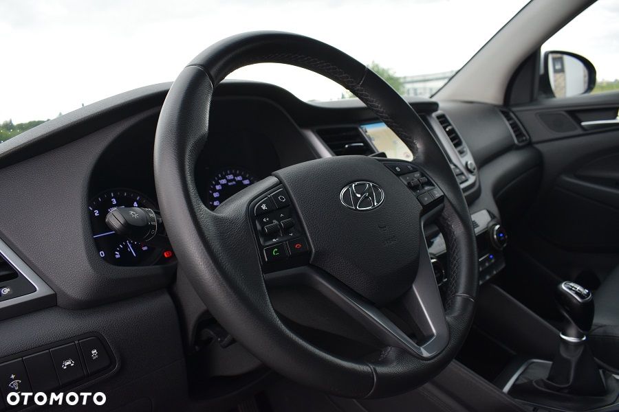 Hyundai Tucson 1.7 CRDI BlueDrive GO 2WD - 22