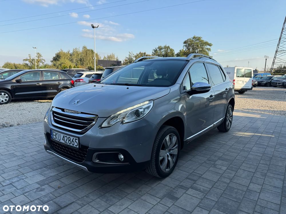Peugeot 2008 1.2 Pure Tech Allure S&S - 20