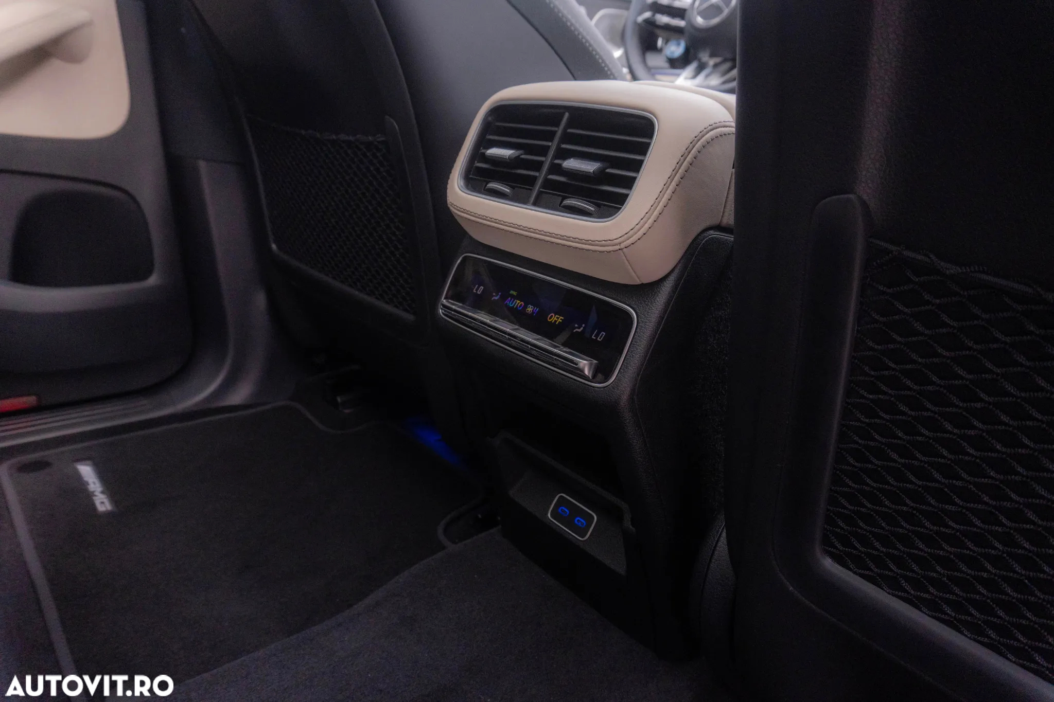 Mercedes-Benz GLE AMG 53 PHEV - 38
