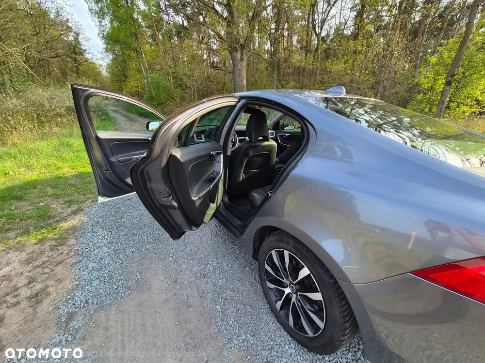 Volvo S60 D4 Drive-E Summum - 10