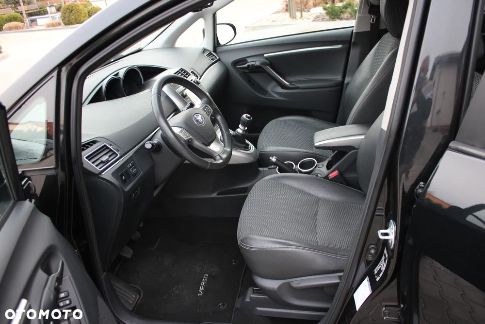 Toyota Verso 1.8 7-Sitzer Edition S - 14