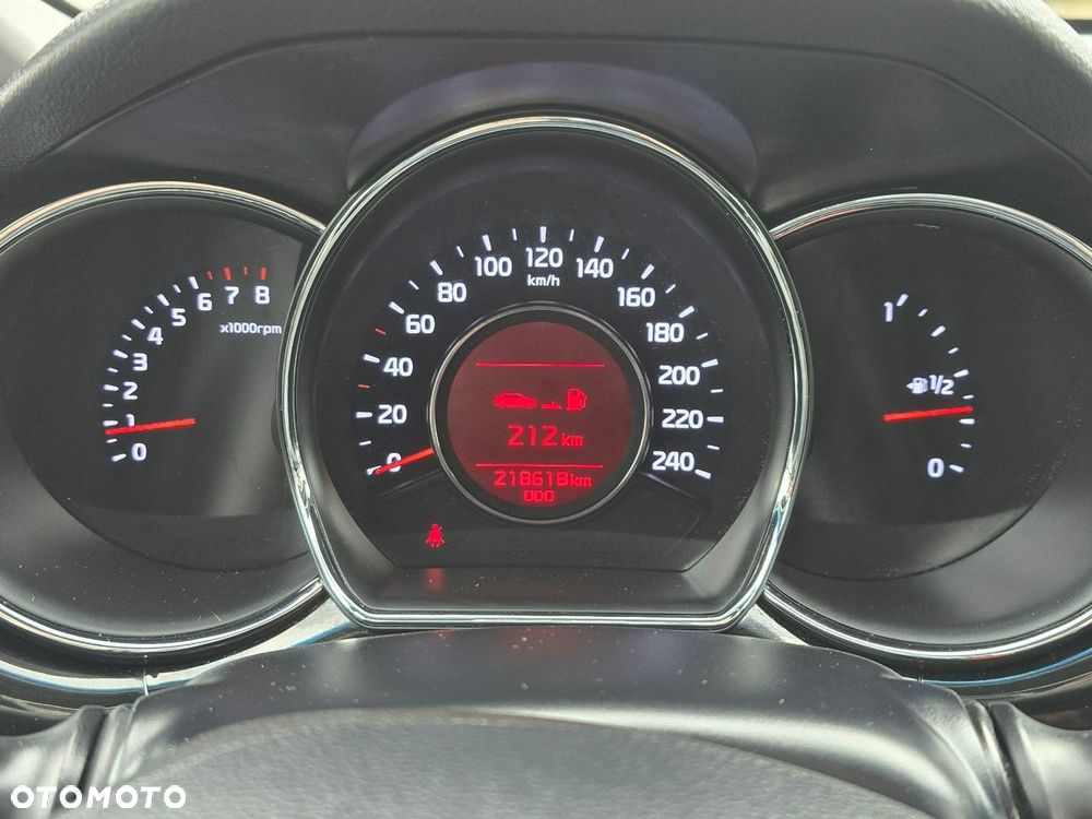 Kia Ceed - 30