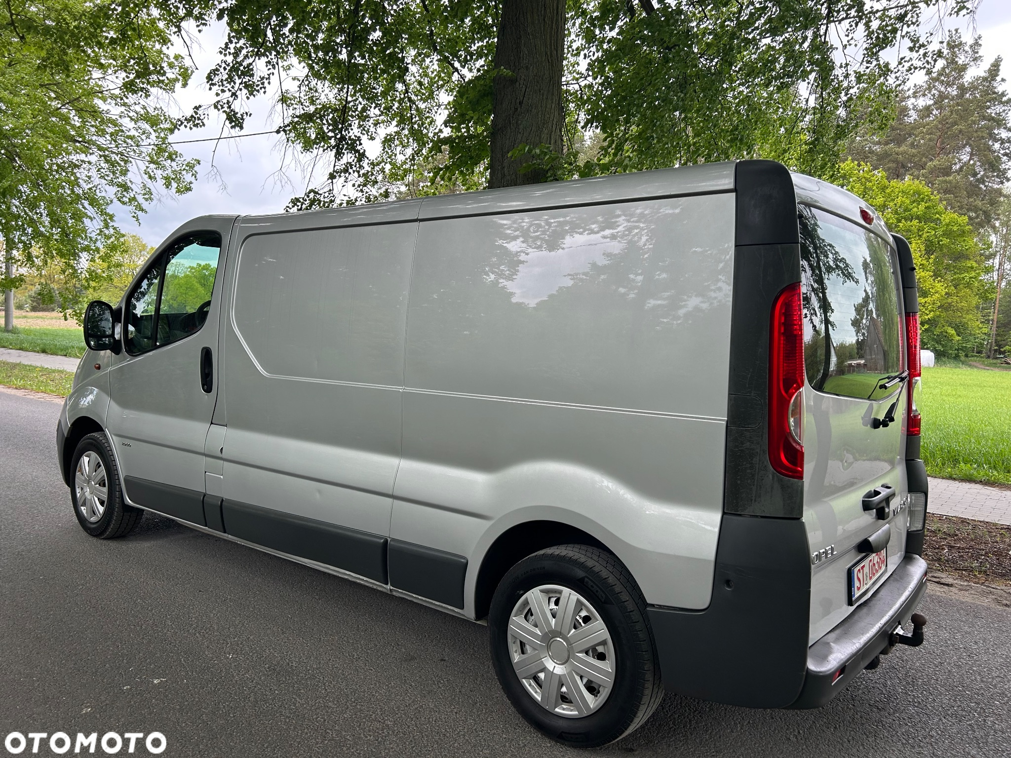 Opel Vivaro - 2