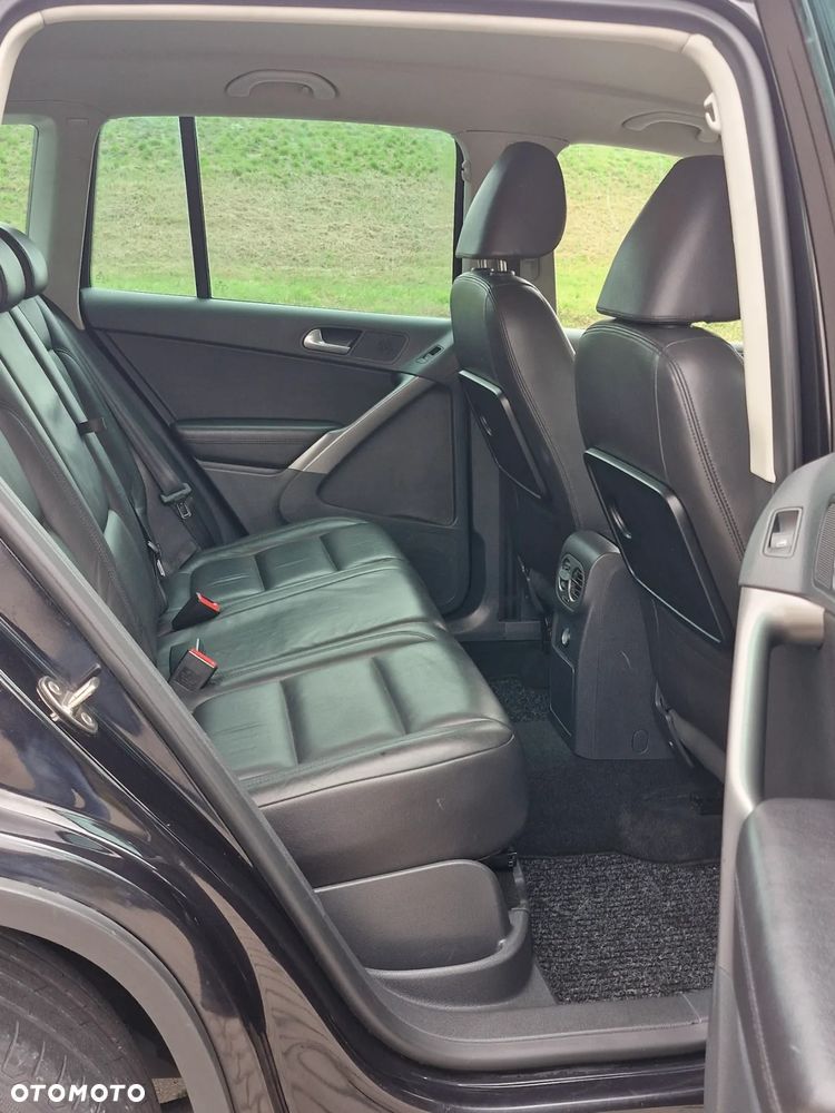 Volkswagen Tiguan 2.0 TDI 4Mot Perfectline R-Style - 15