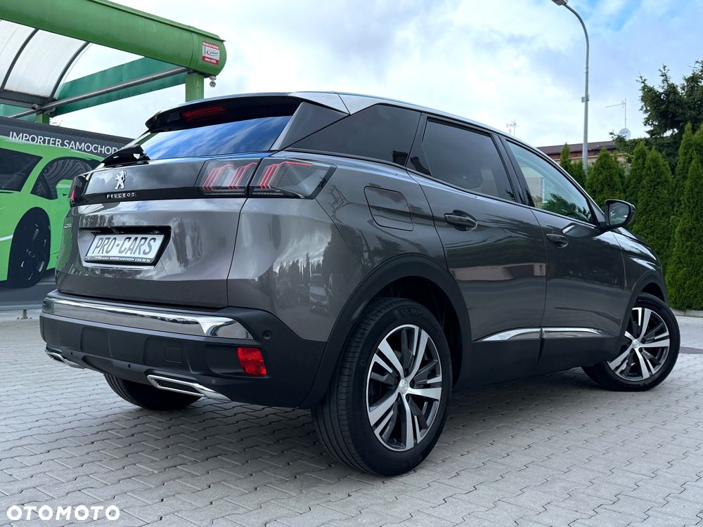 Peugeot 3008 BlueHDi 130 Stop & Start EAT8 Allure - 4