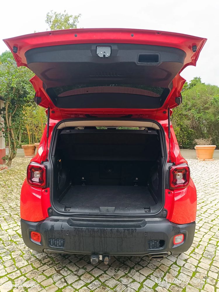 Jeep Renegade 1.3 T Limited DCT - 9