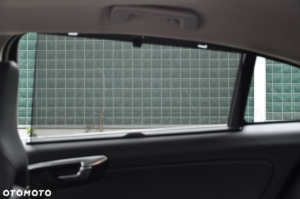 Volvo S60 T5 Inscription - 37