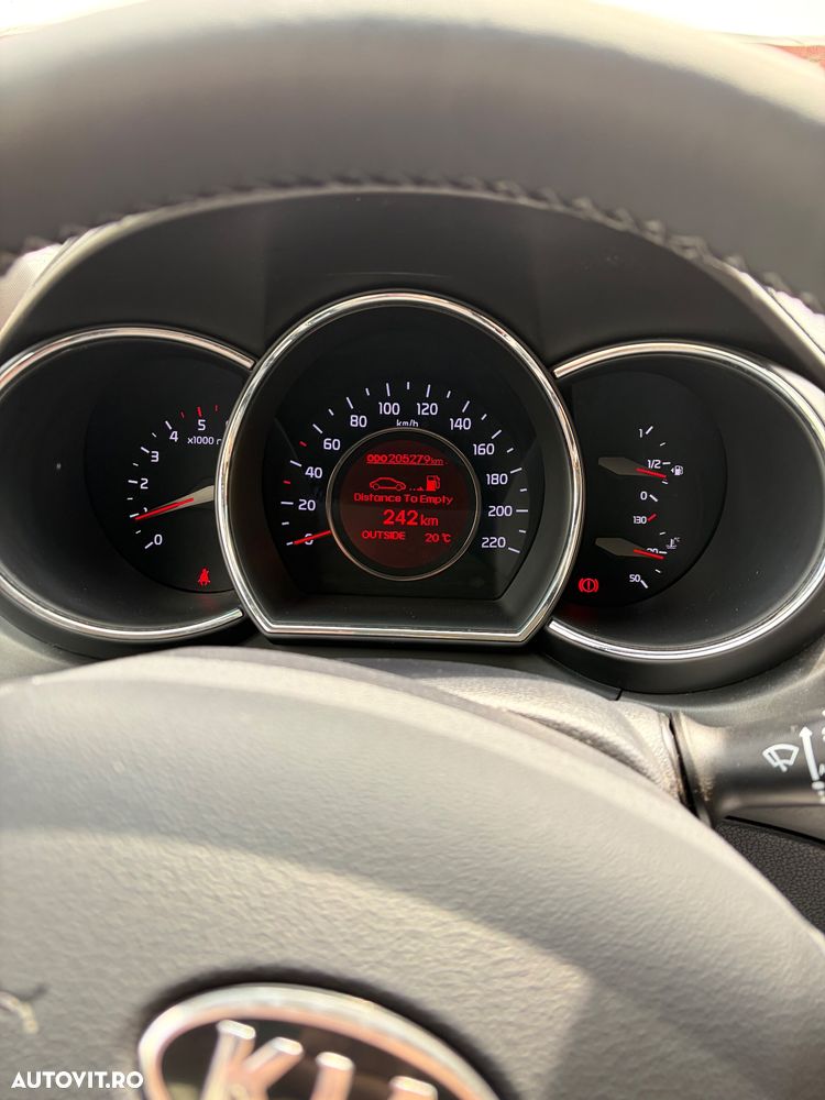 Kia Rio 1.4 DSL Comfort - 2