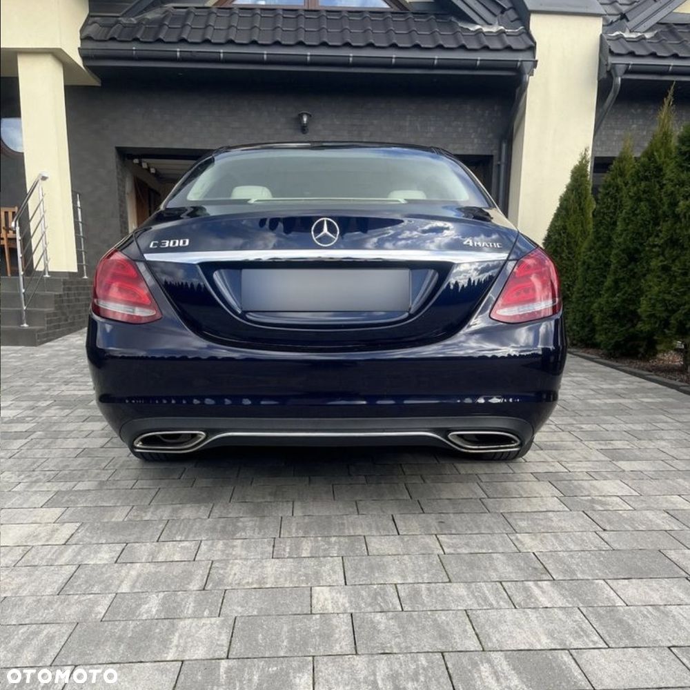 Mercedes-Benz Klasa C 300 7G-TRONIC - 5