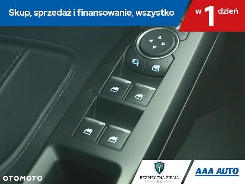 Ford Focus SW - 18