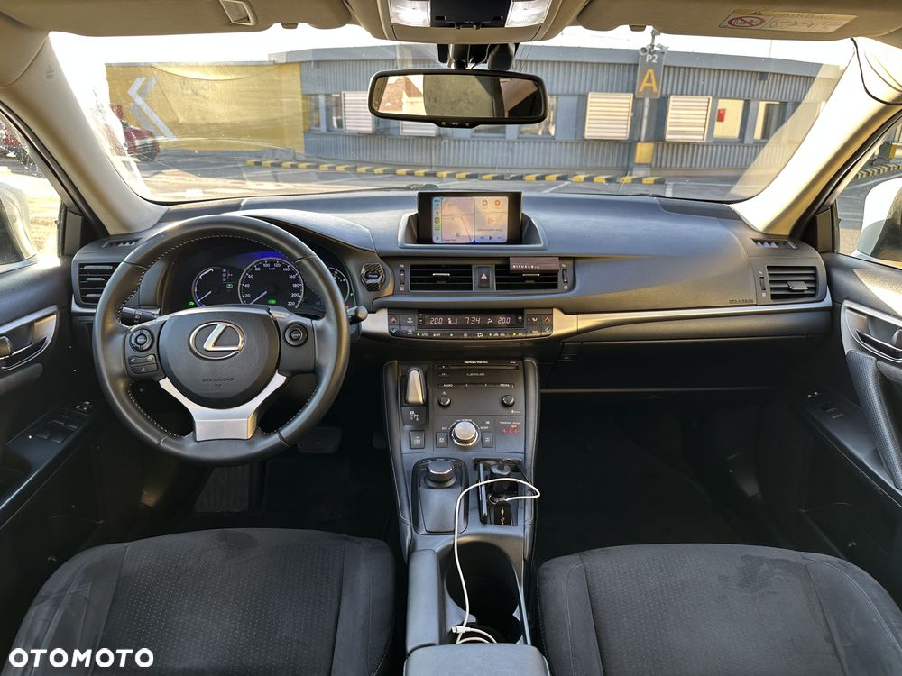 Lexus CT 200h Elegance - 12